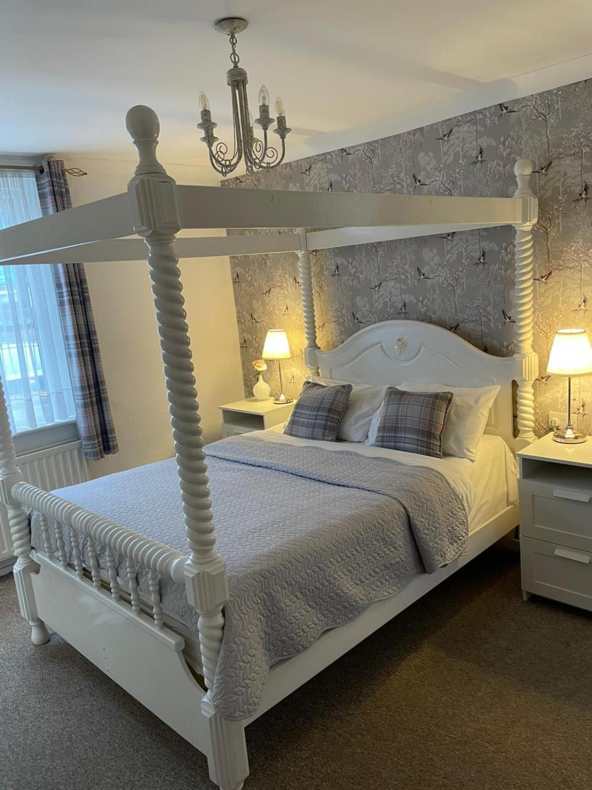 Hunters Meet Hotel Hatfield Heath Eksteriør billede